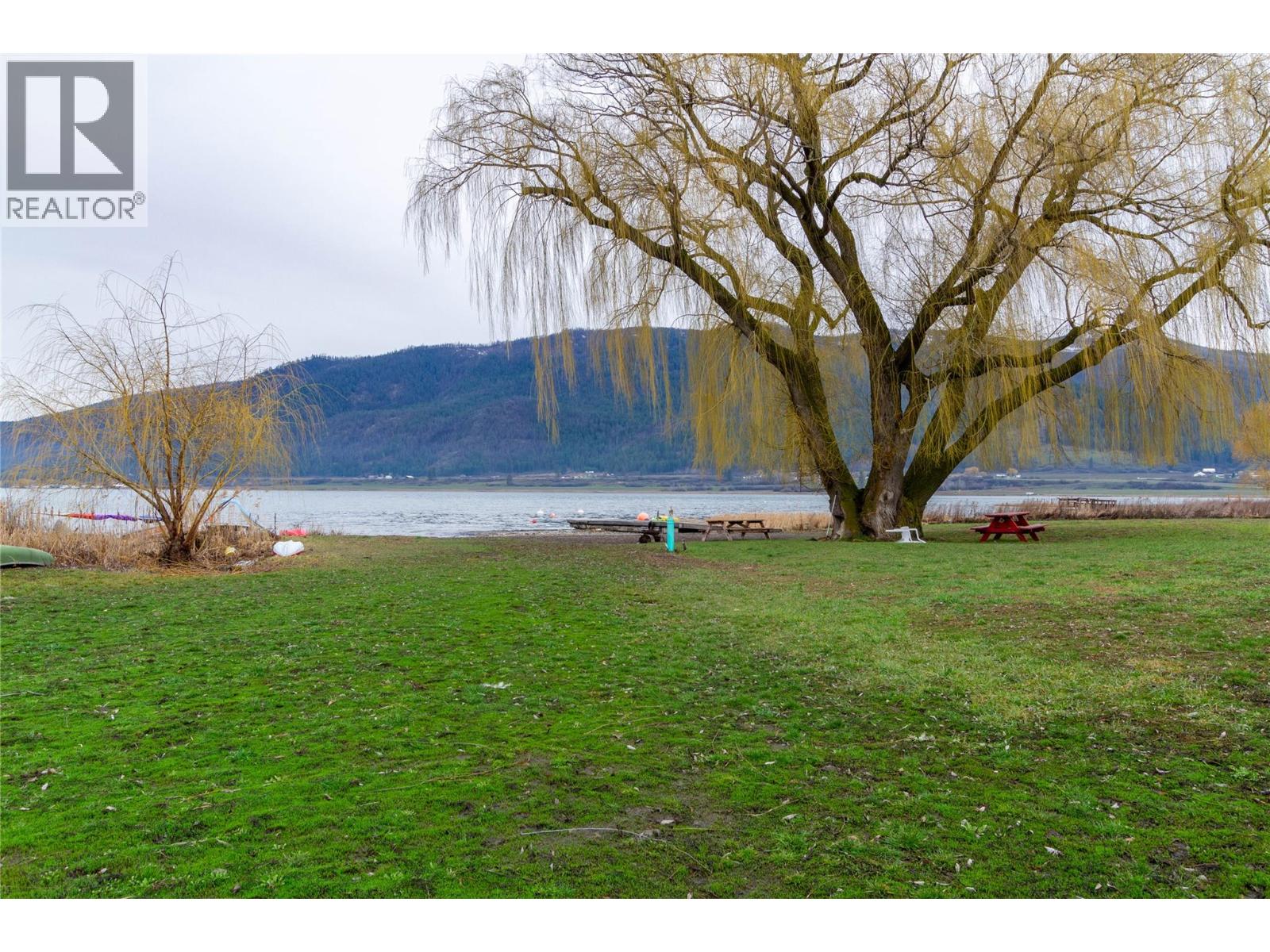 9 65 Antoine Road, Vernon
