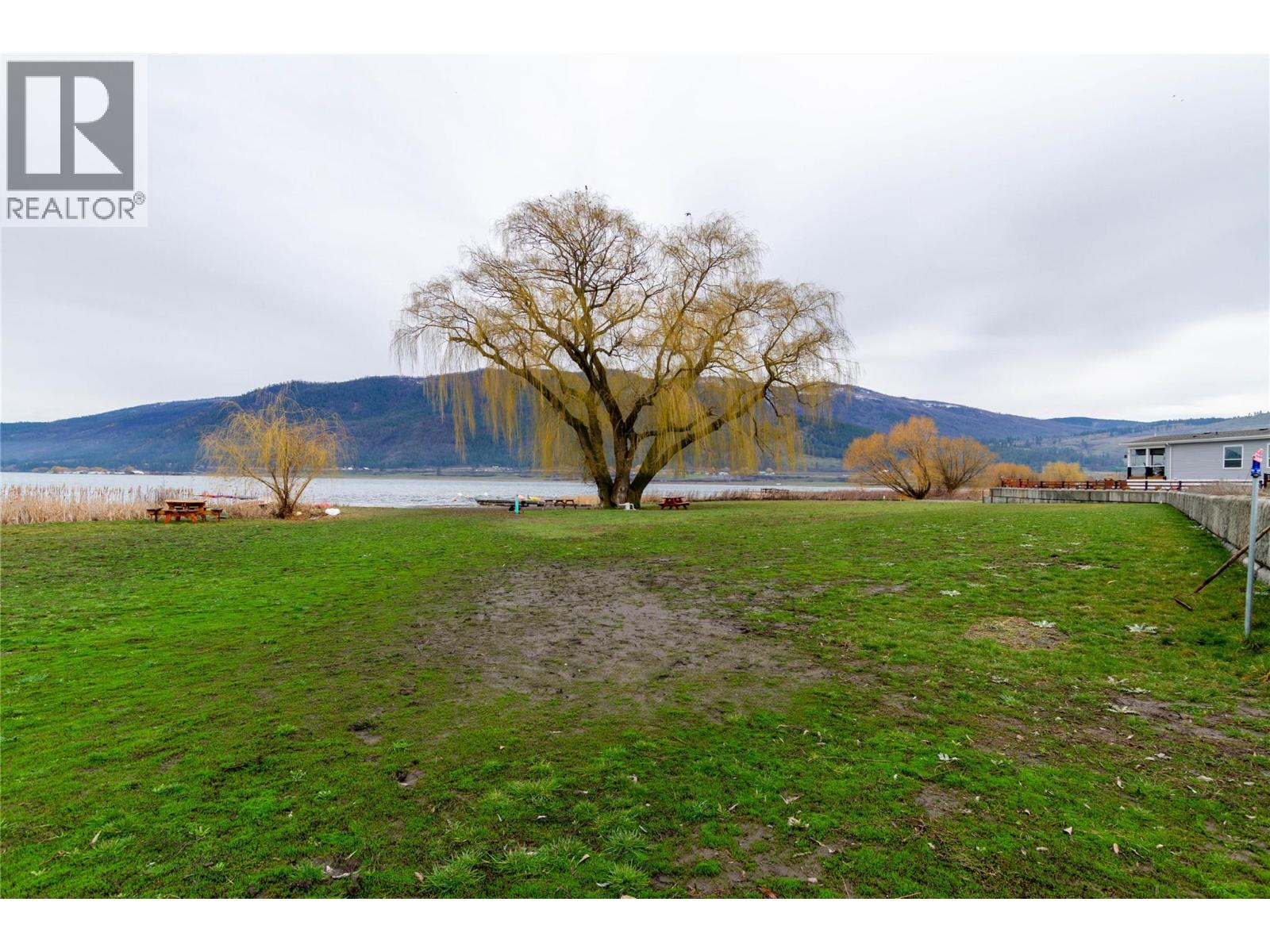 9 65 Antoine Road, Vernon