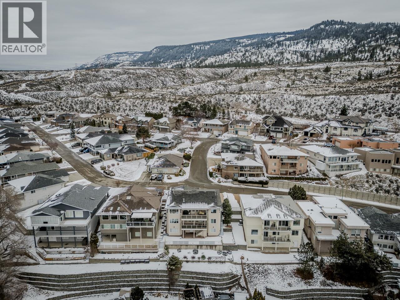 #6 1651 VALLEYVIEW Drive - 48