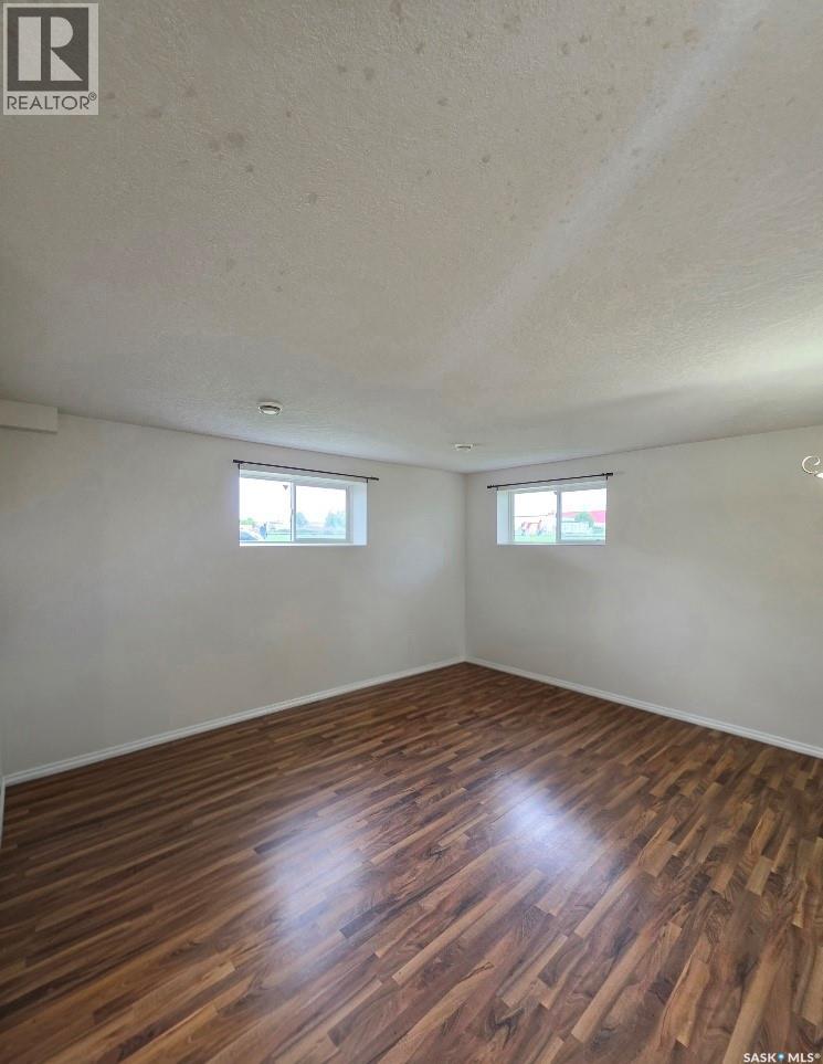 706 Rae STREET — photo 12