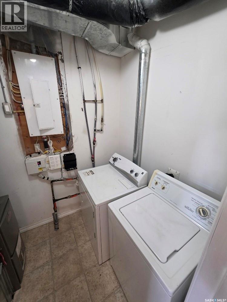 706 Rae STREET — photo 16
