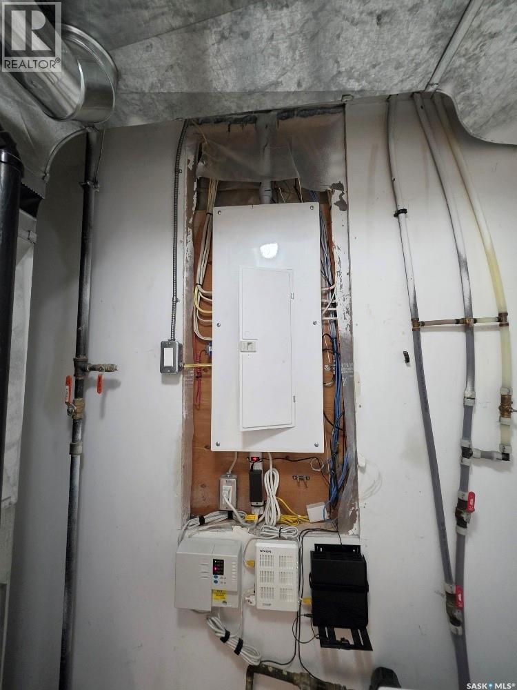 706 Rae STREET — photo 18
