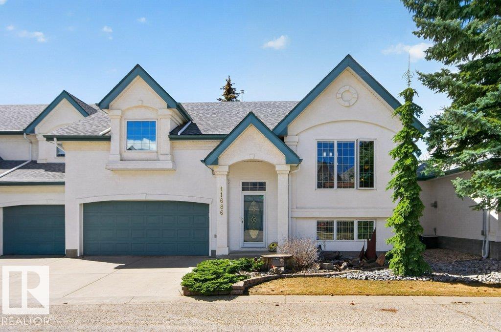 11686 15 AV NW - 44