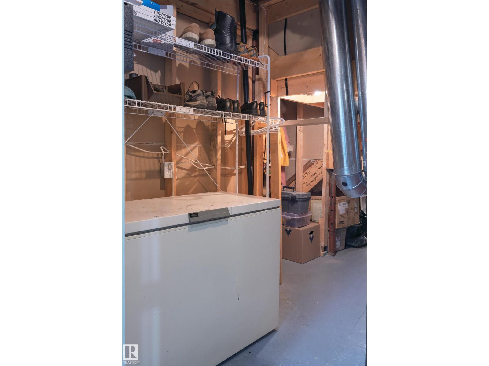 11686 15 AV NW - 39