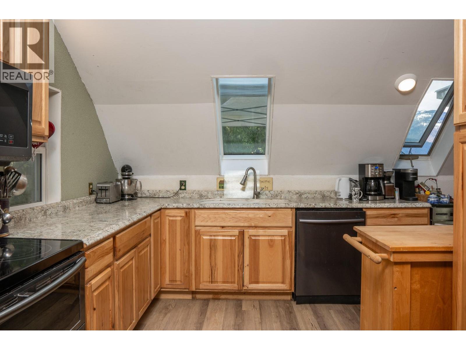 1766 RIONDEL  N Road - 50