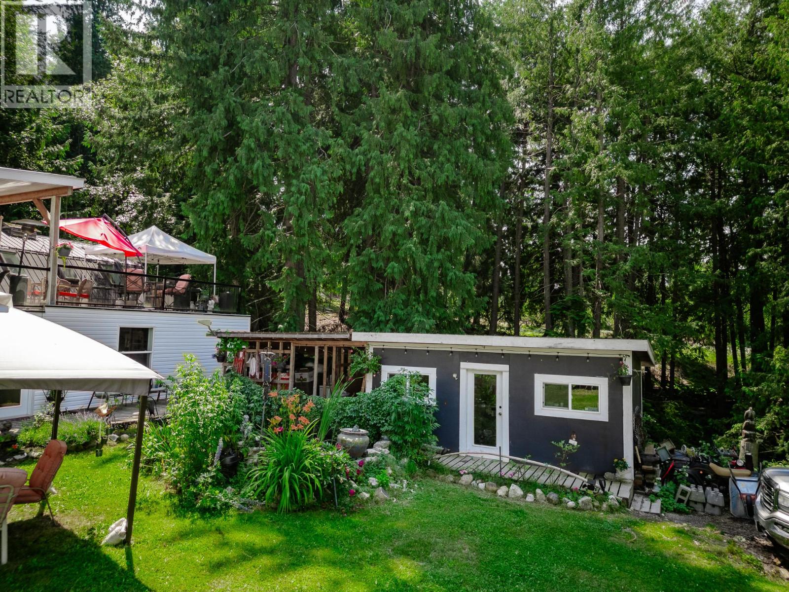 1766 RIONDEL  N Road - 24