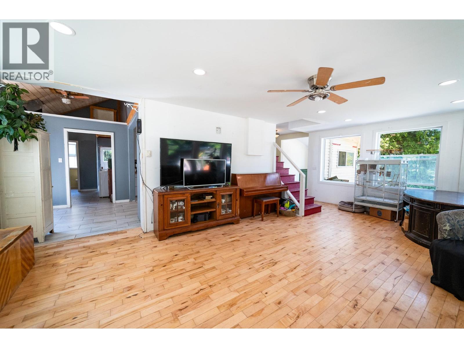 1766 RIONDEL  N Road - 64