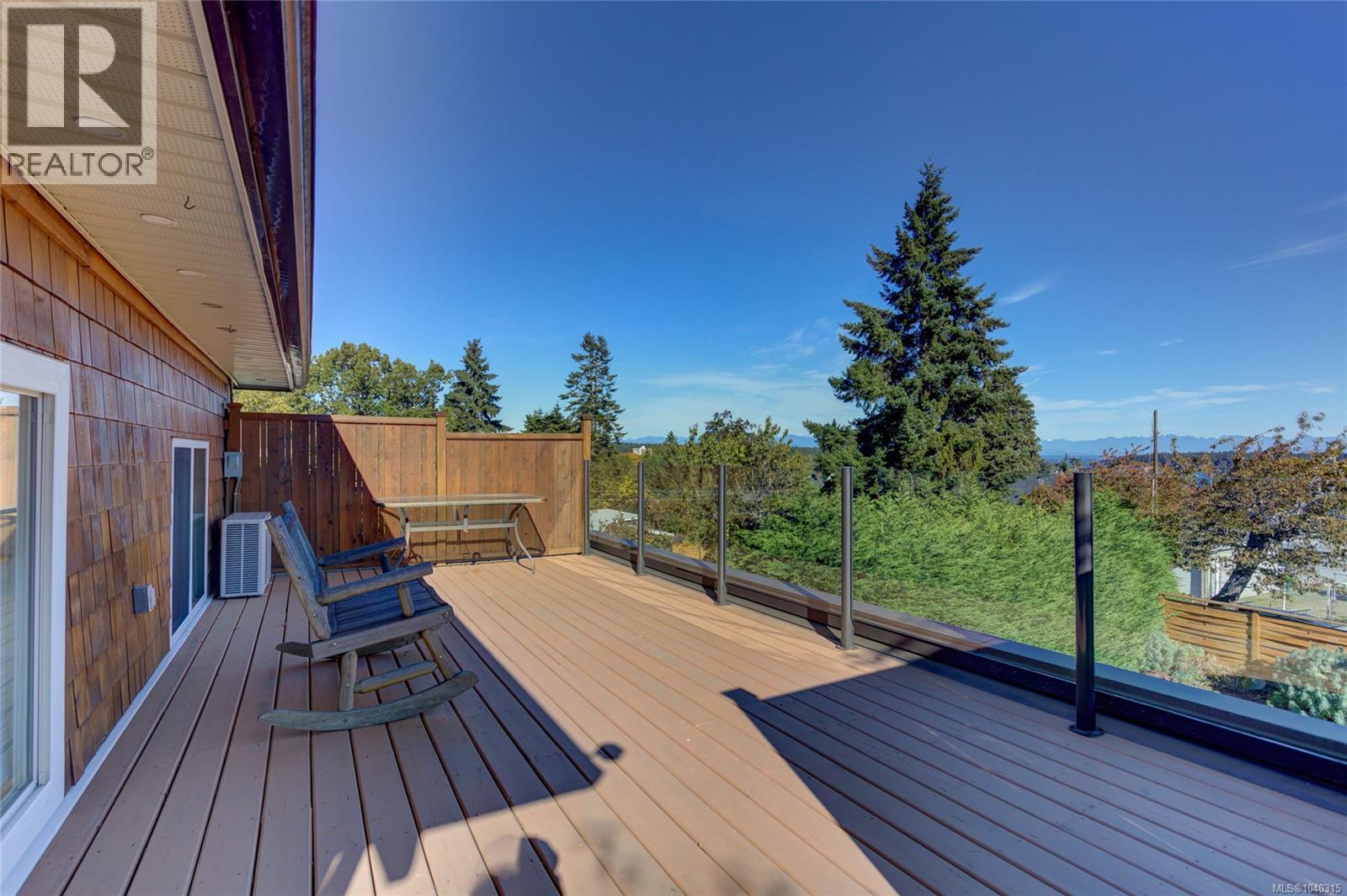 58 Pine St, Nanaimo