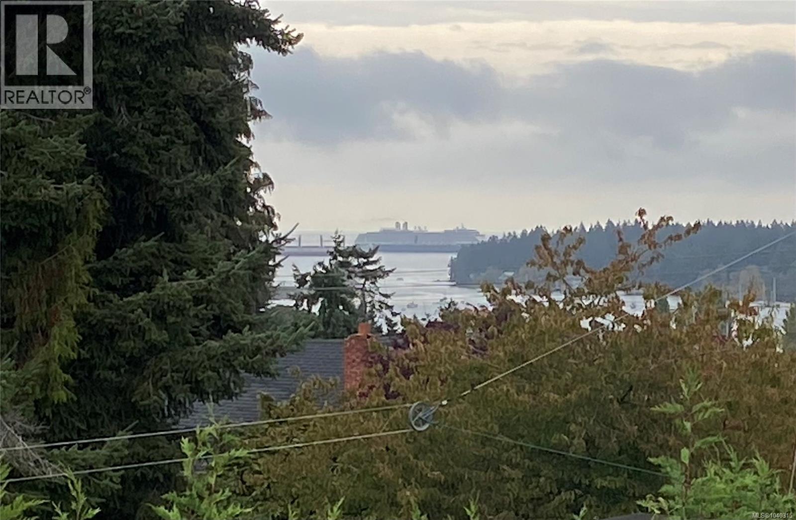 58 Pine St, Nanaimo
