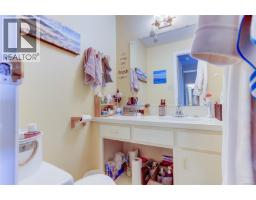 58 Pine St, Nanaimo, BC V9R2B2 Photo 36
