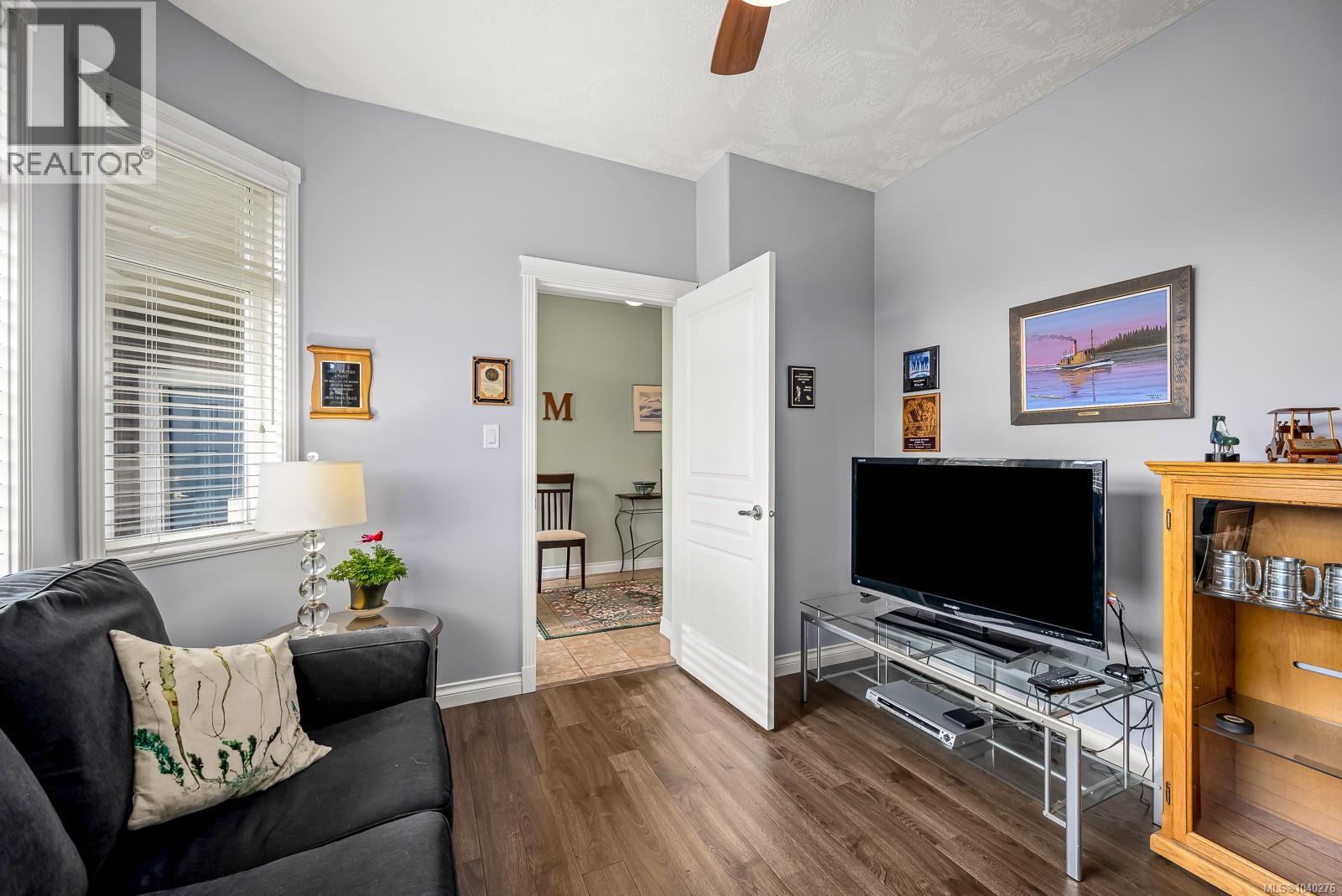 #237 3399 Crown Isle Dr - 22