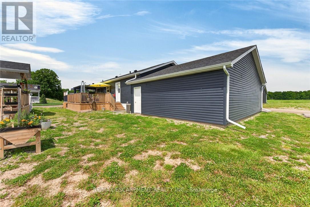 29 HICKORY HOLLOW - 29