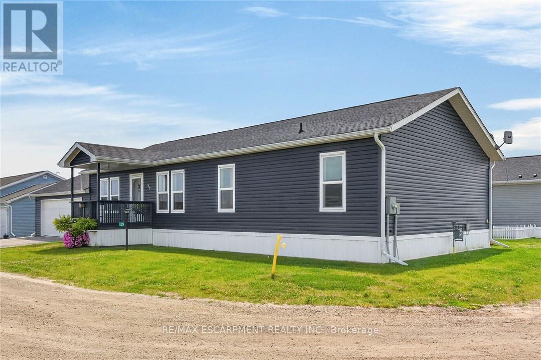 29 HICKORY HOLLOW - 36