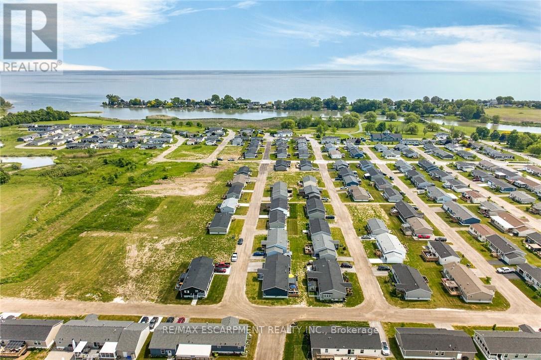 29 HICKORY HOLLOW - 46