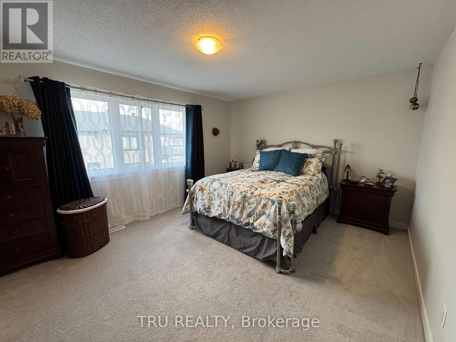 4 Bed, 4 Bath House for Rent in Ottawa – 802 SENDERO WAY, Ottawa – MLS# X13440216 - Image 10