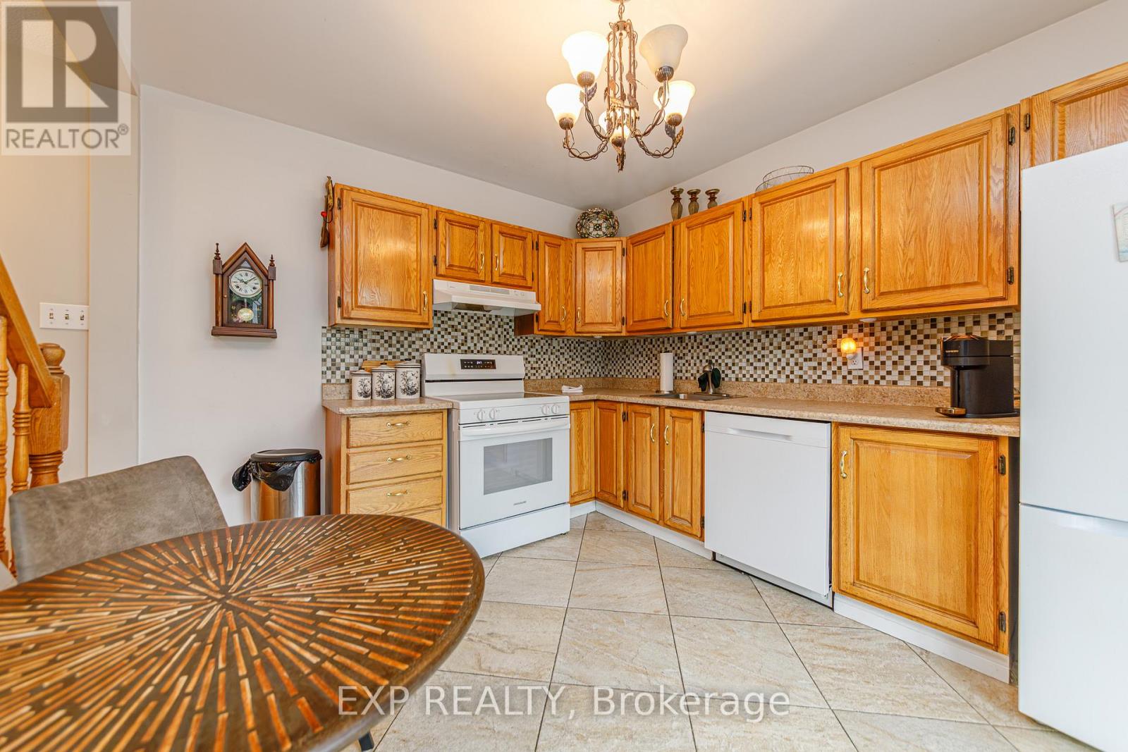 2 Bed, 1 Bath House for Sale in Ottawa – 1357 THAMES STREET, Ottawa – MLS# X13440234 - Image 15