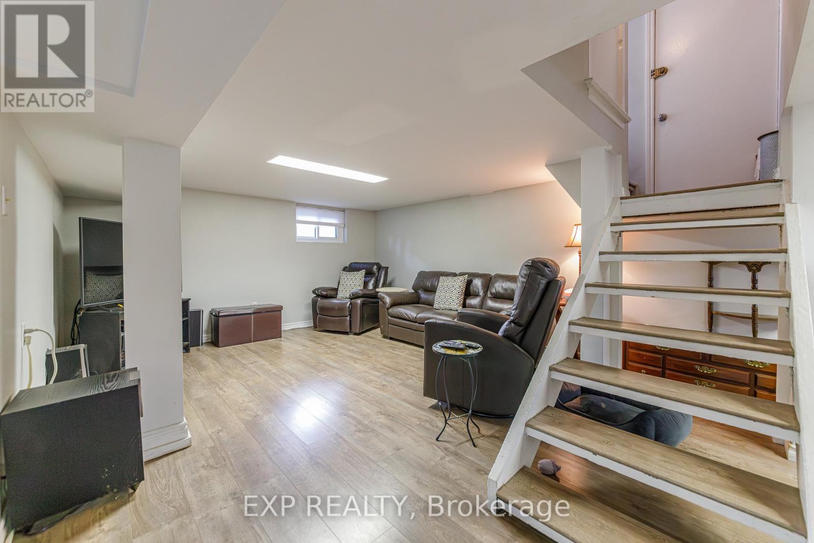 2 Bed, 1 Bath House for Sale in Ottawa – 1357 THAMES STREET, Ottawa – MLS# X13440234 - Image 24