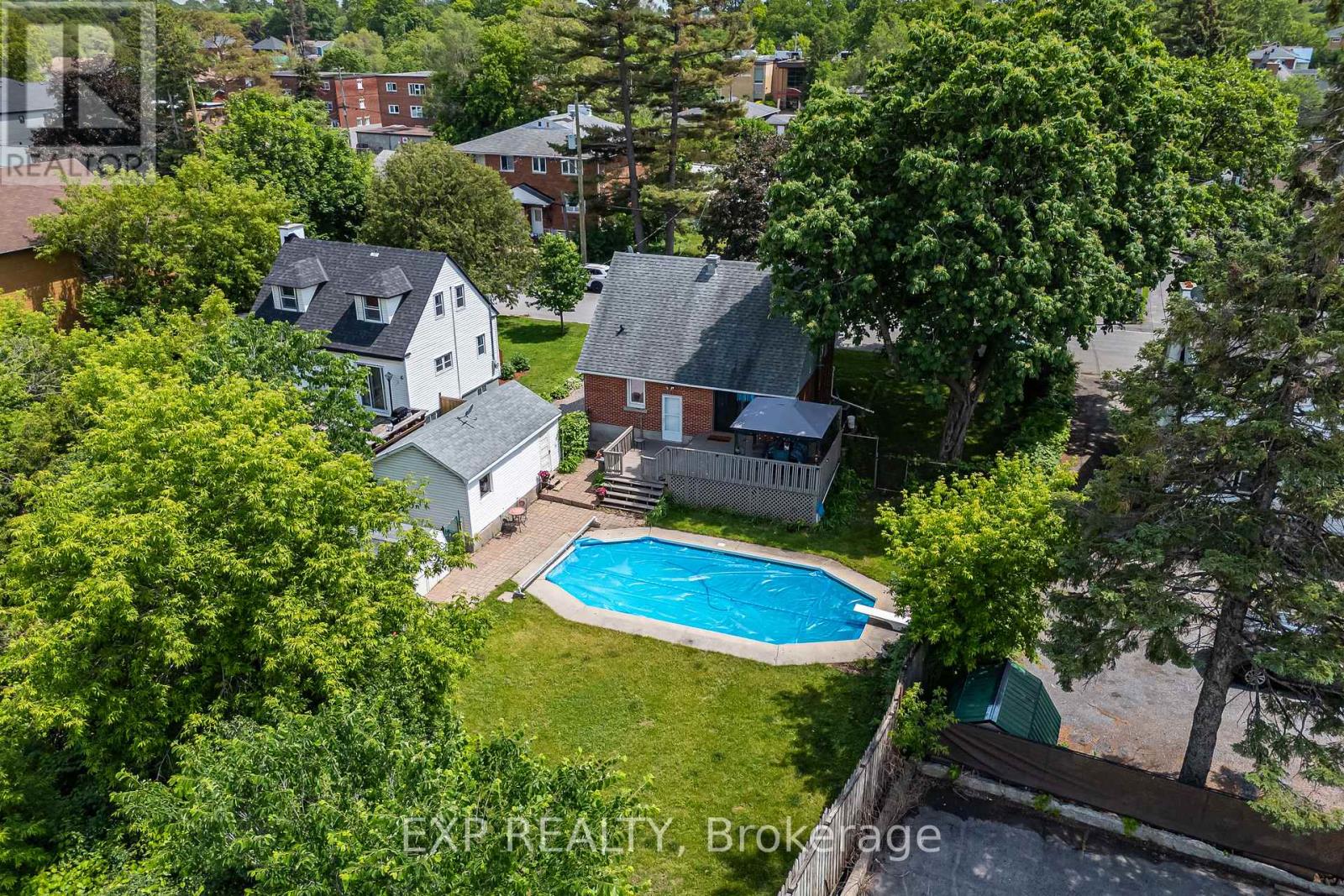 2 Bed, 1 Bath House for Sale in Ottawa – 1357 THAMES STREET, Ottawa – MLS# X13440234 - Image 33