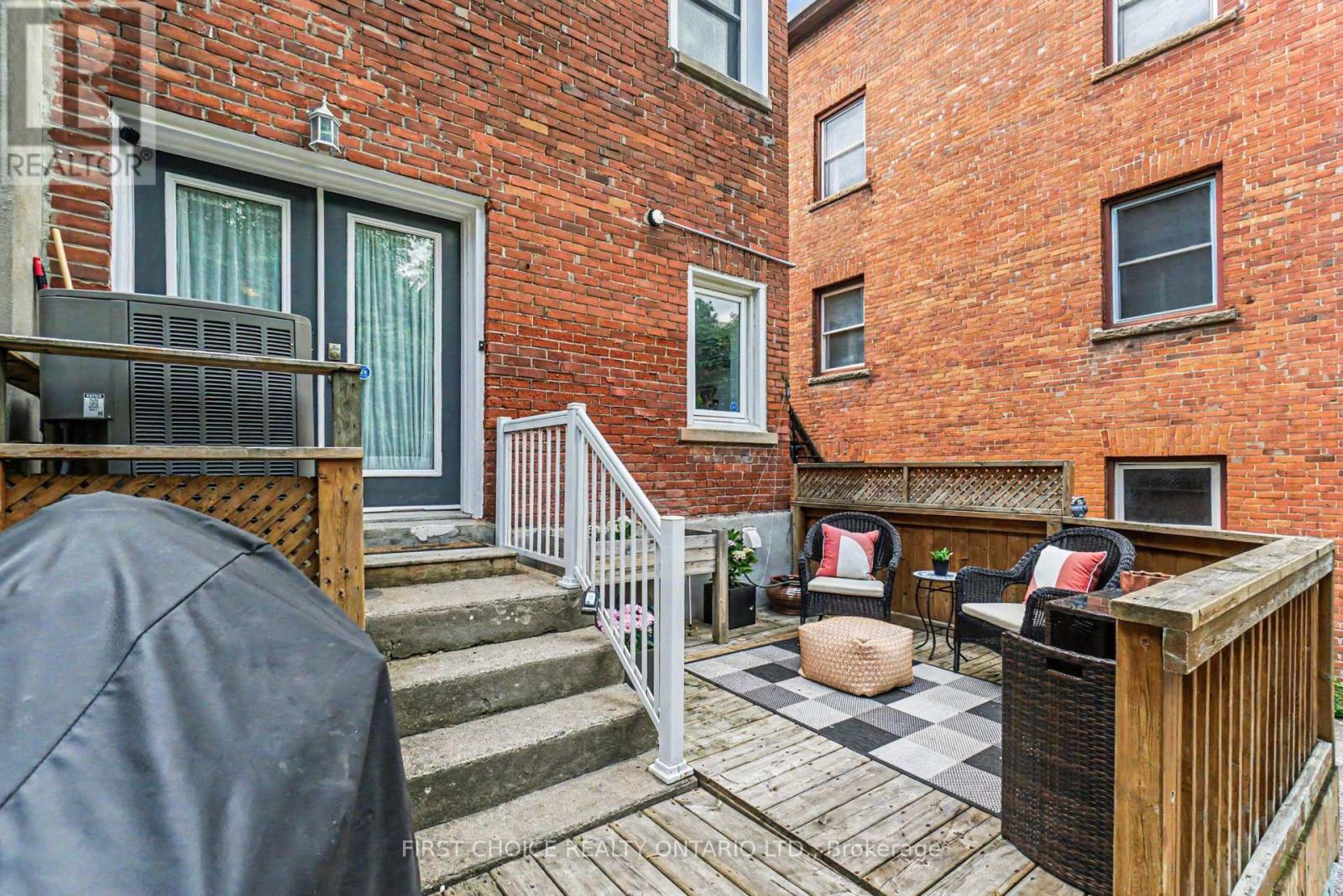 3 Bed, 1 Bath House for Sale in Ottawa – 267 BOOTH STREET, Ottawa – MLS# X13440254 - Image 27