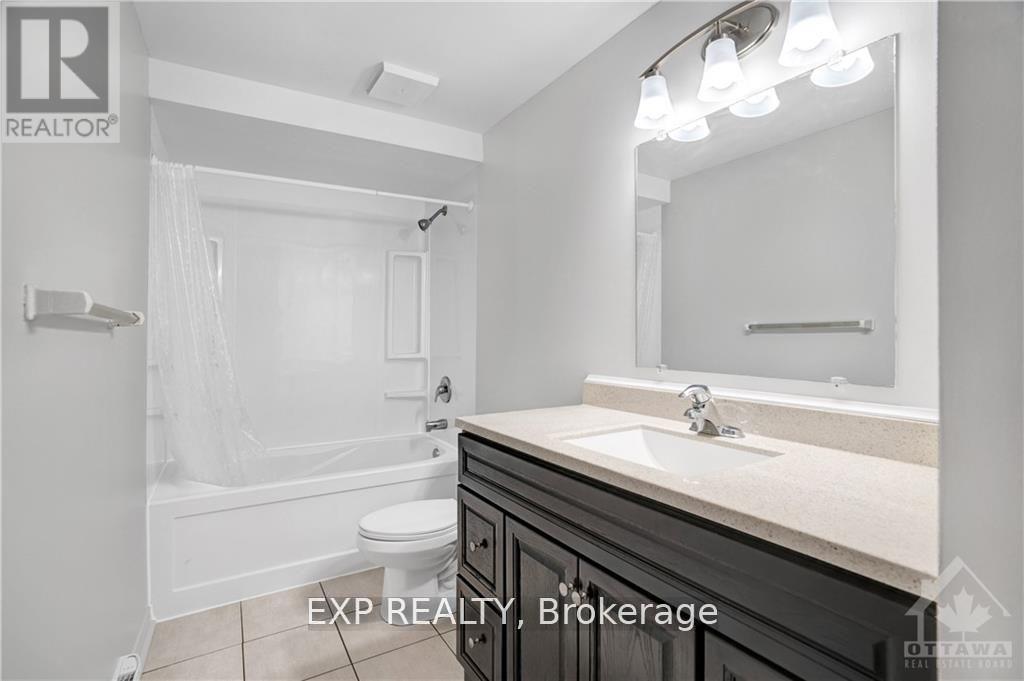 3 Bed, 2 Bath House for Rent in Ottawa – C – 20 FORESTER CRESCENT, Ottawa – MLS# X13440334 - Image 22
