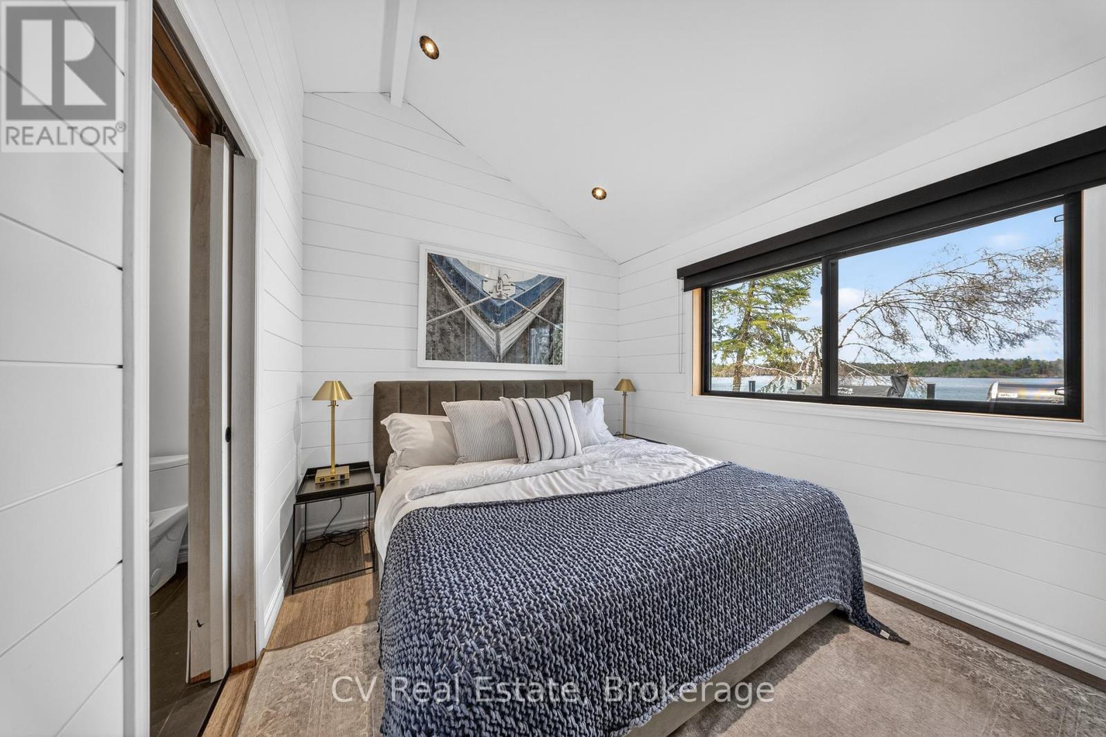 #1 1018 GEORGINA WAY - 26