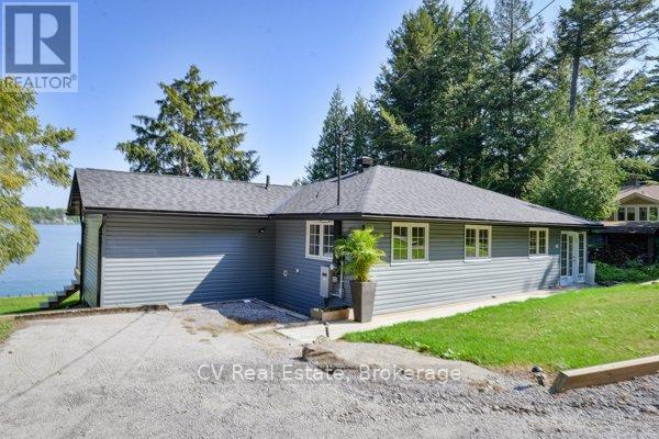 #1 1018 GEORGINA WAY - 6