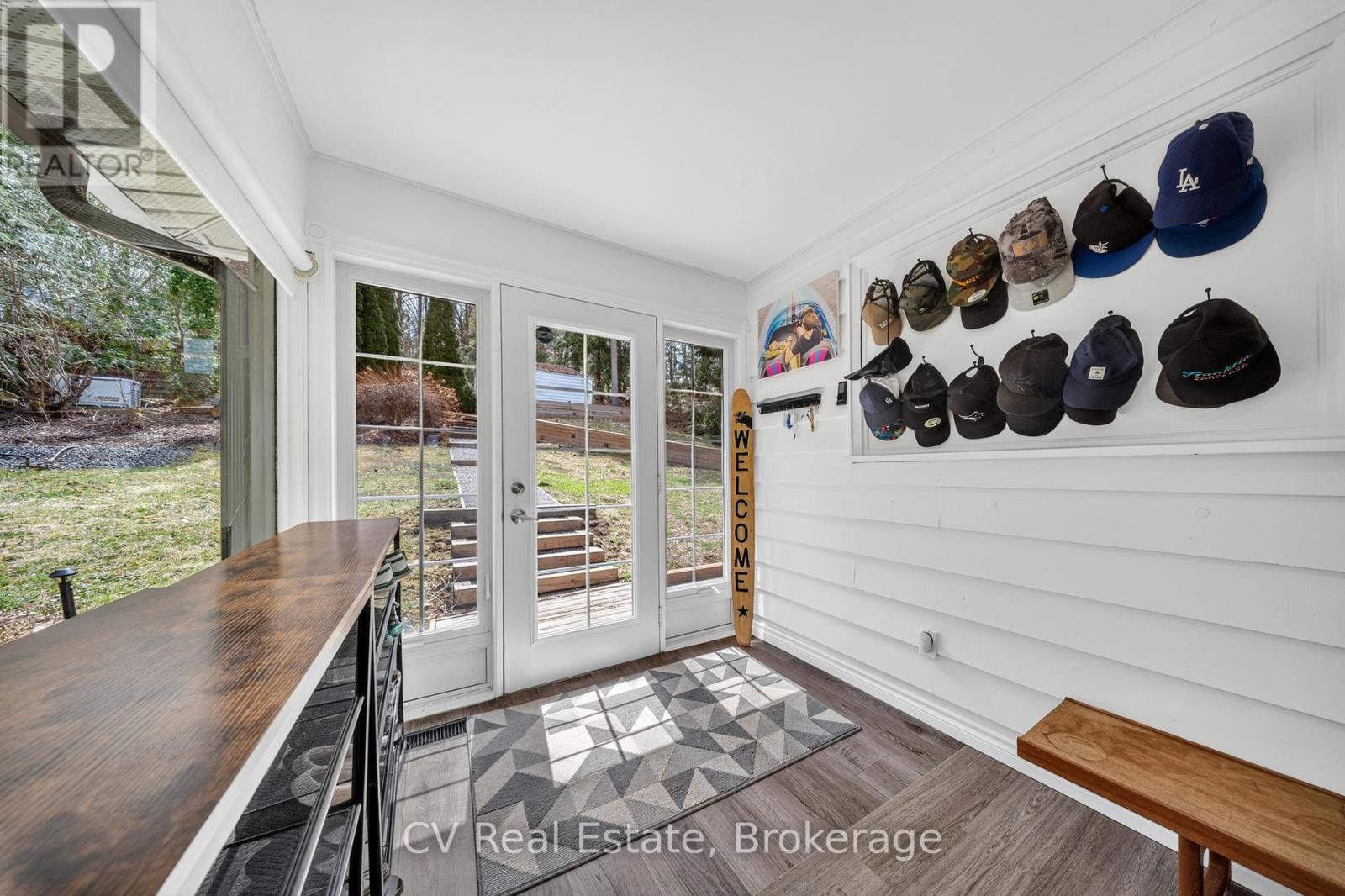 #1 1018 GEORGINA WAY - 9