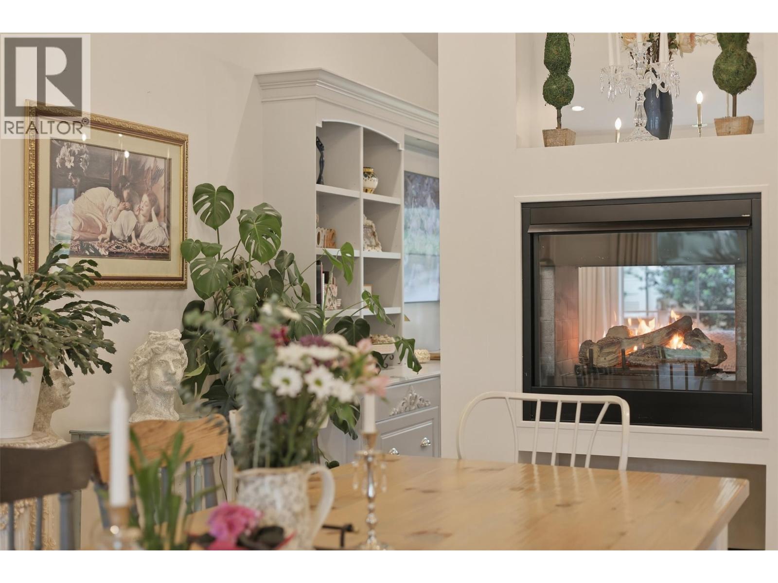 3724 Shuswap Road - 25
