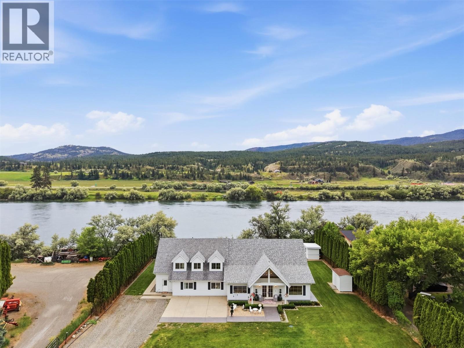 3724 Shuswap Road - 88