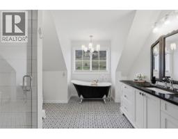 3724 Shuswap Road, Kamloops, BC V2H1S6 Photo 45