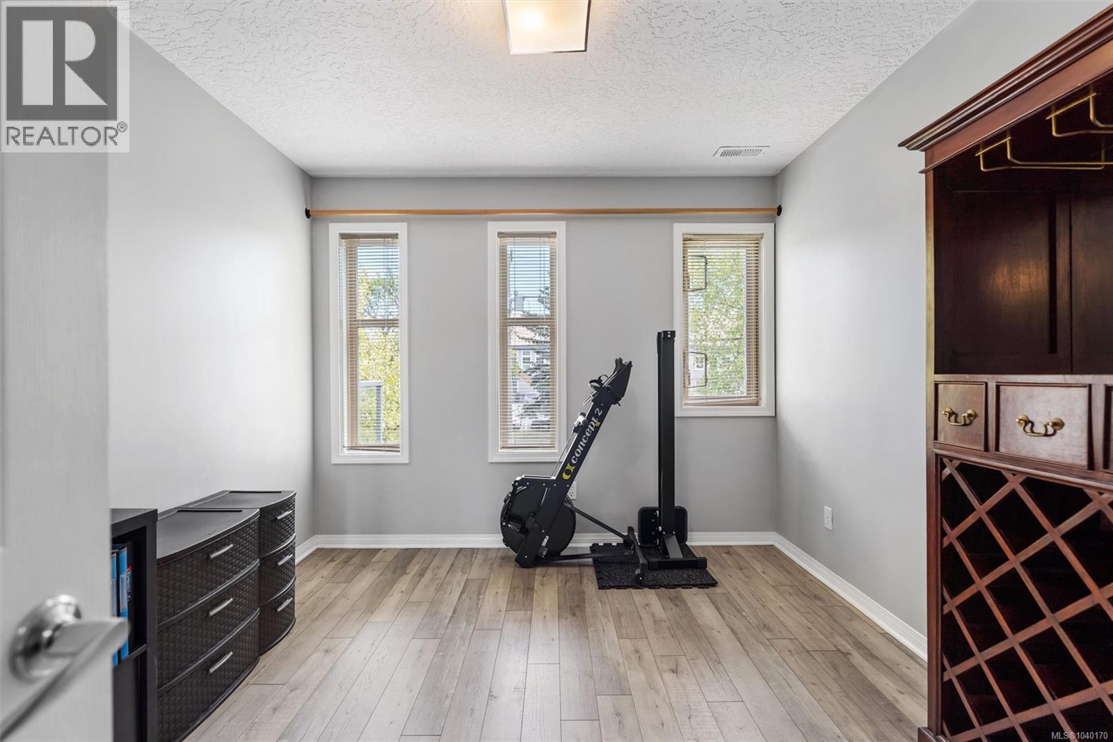 407 3160 Albina Street, Saanich
