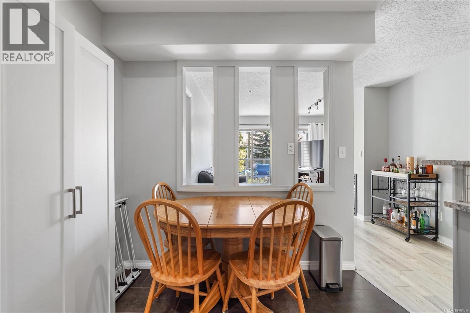 407 3160 Albina Street, Saanich