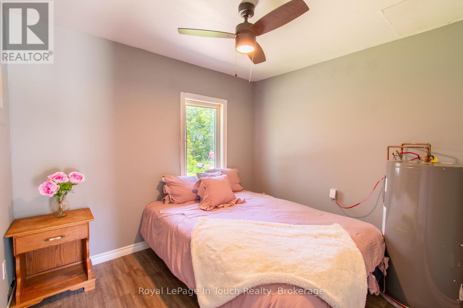 78 KING RD - 27