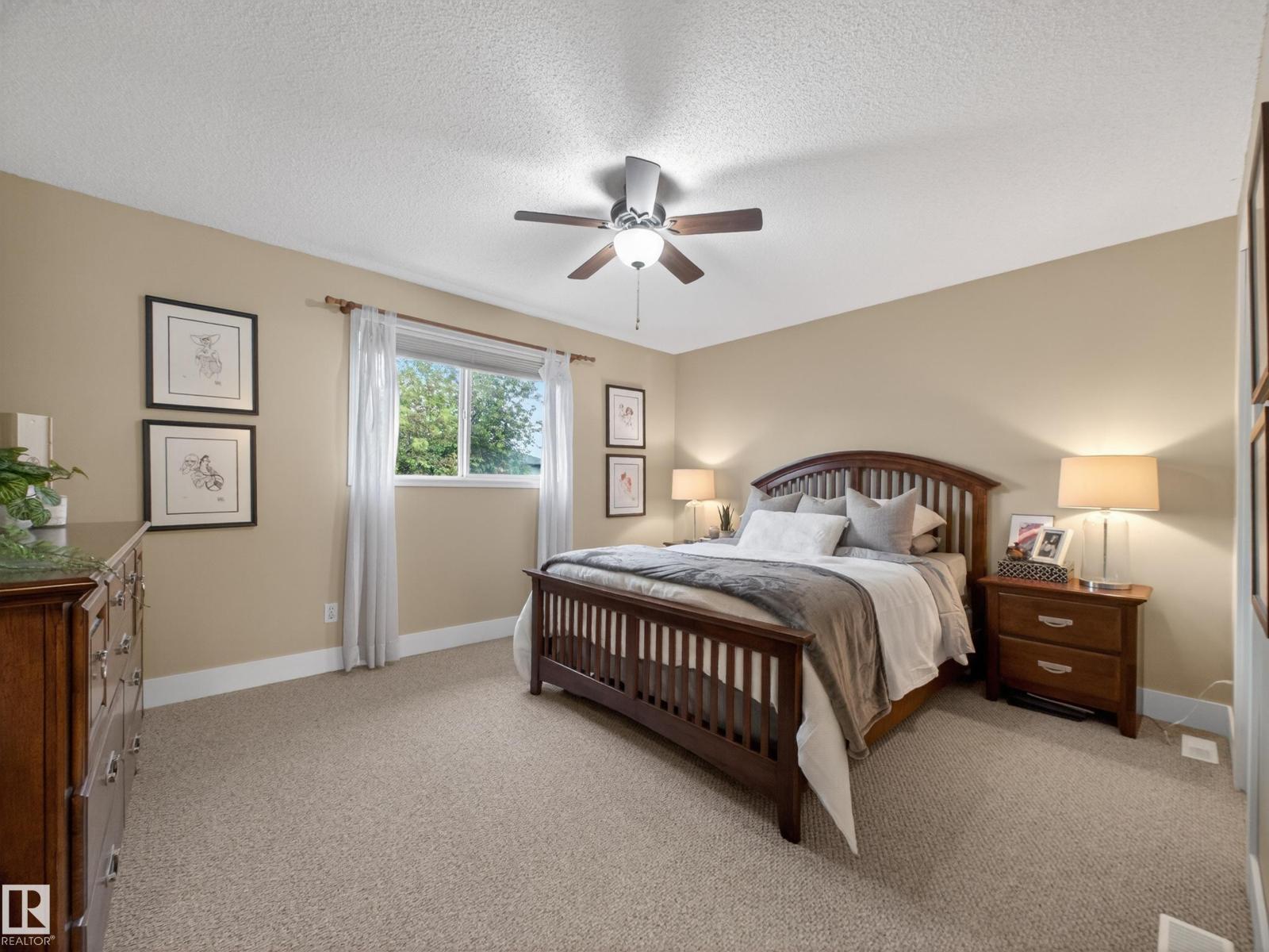 611 MEADOWVIEW CR — photo 33
