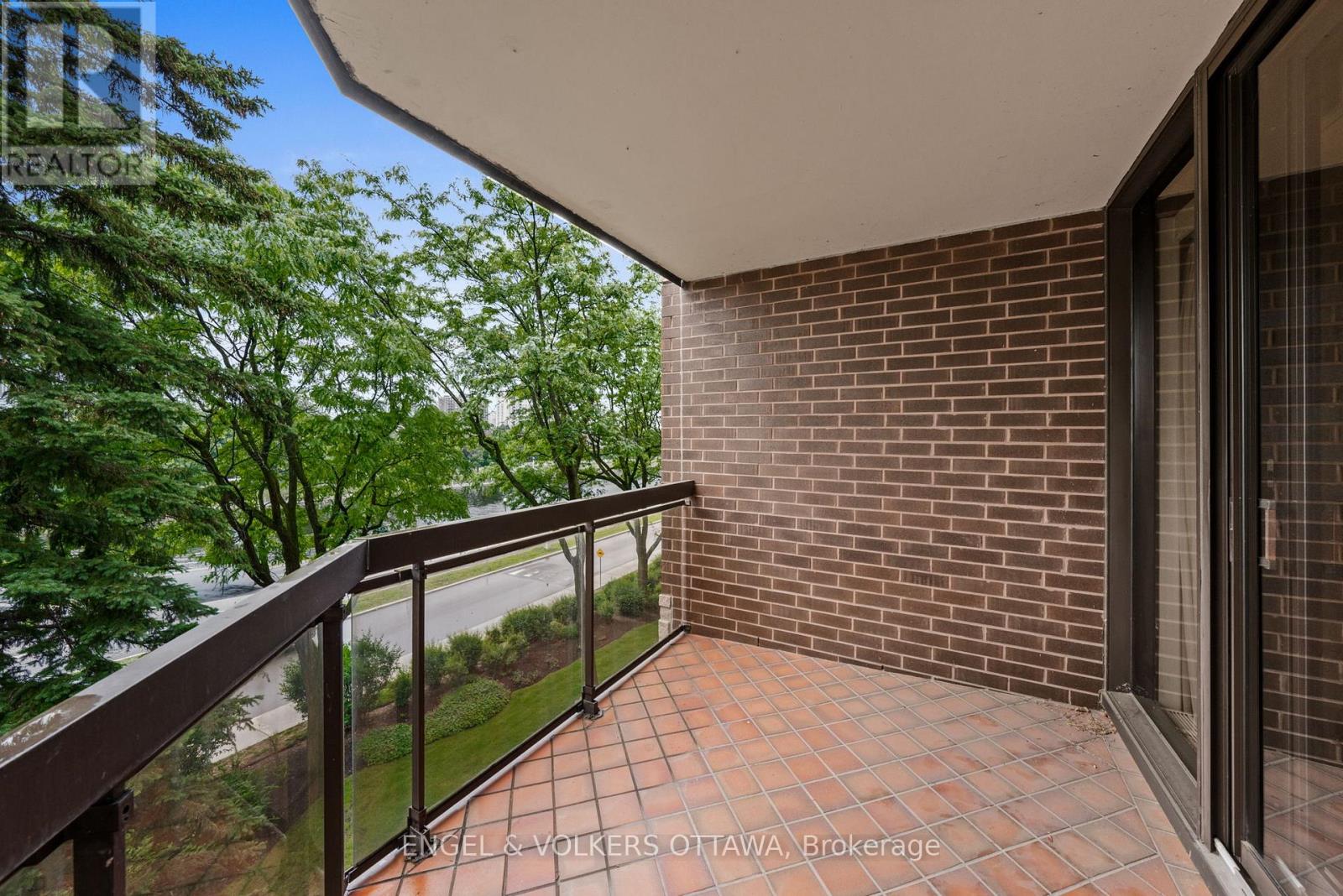 3 Bed, 3 Bath Apartment for Sale in Ottawa – 406 – 111 ECHO DRIVE, Ottawa – MLS# X13439514 - Image 38