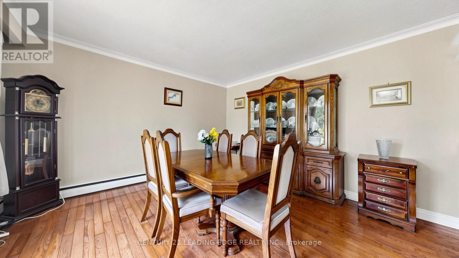 4239 19TH AVENUE - 8