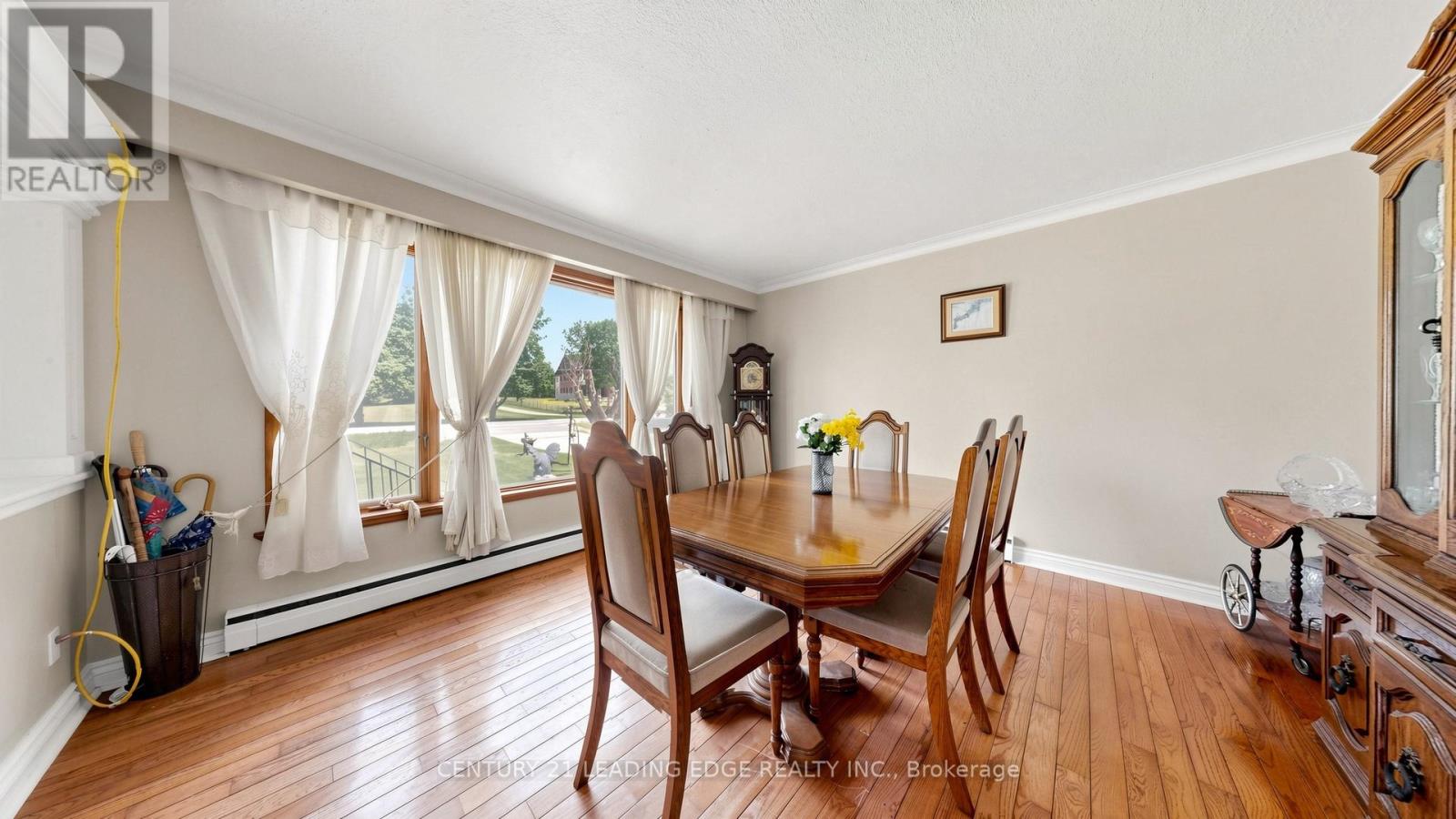 4239 19TH AVENUE - 9