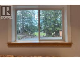 Laundry room - 981 Pratt Rd, Hilliers, BC V9K1W5 Photo 17