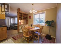 981 Pratt Rd, Hilliers, BC V9K1W5 Photo 24