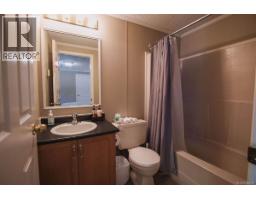 981 Pratt Rd, Hilliers, BC V9K1W5 Photo 34