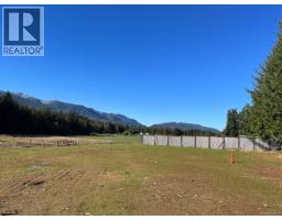 981 Pratt Rd, Hilliers, BC V9K1W5 Photo 37