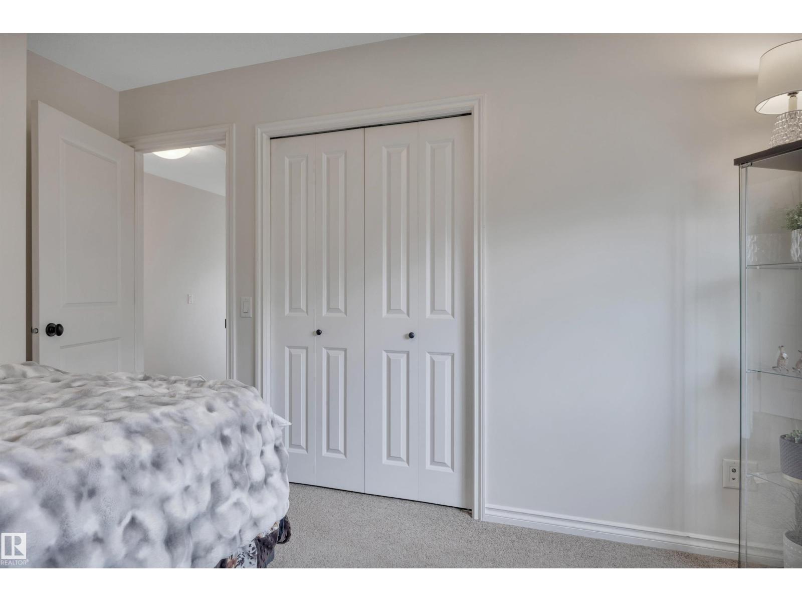 52 SELKIRK PL — photo 31