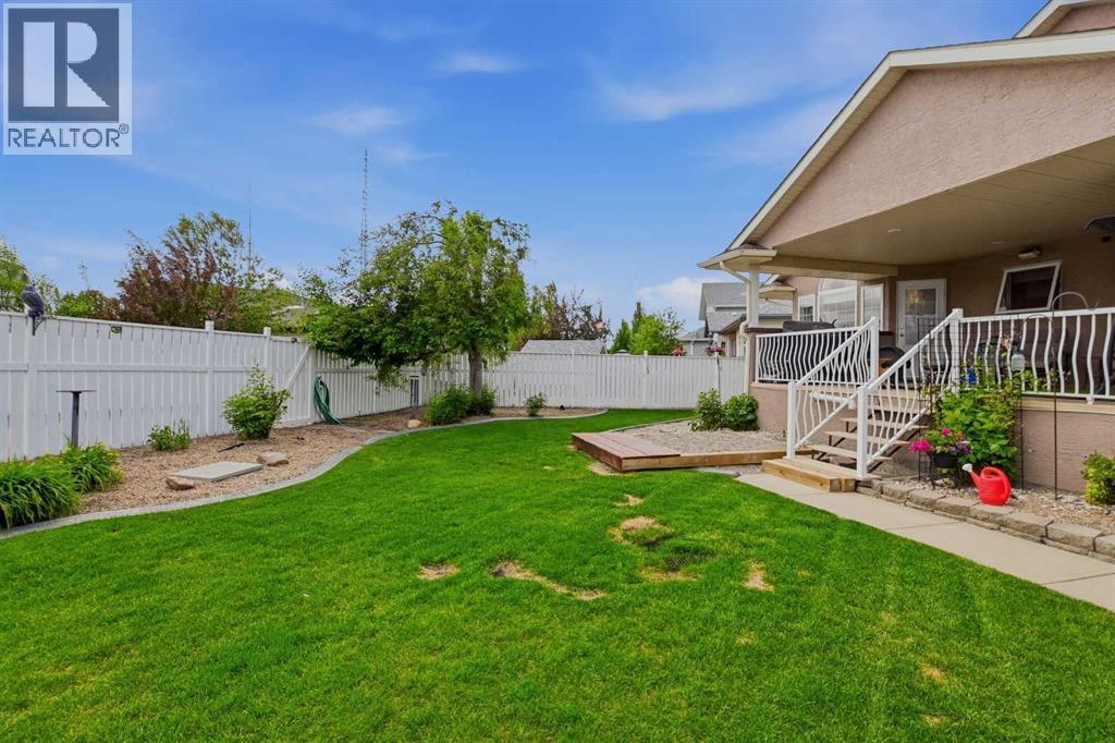 134 ANDREWS Close — photo 34