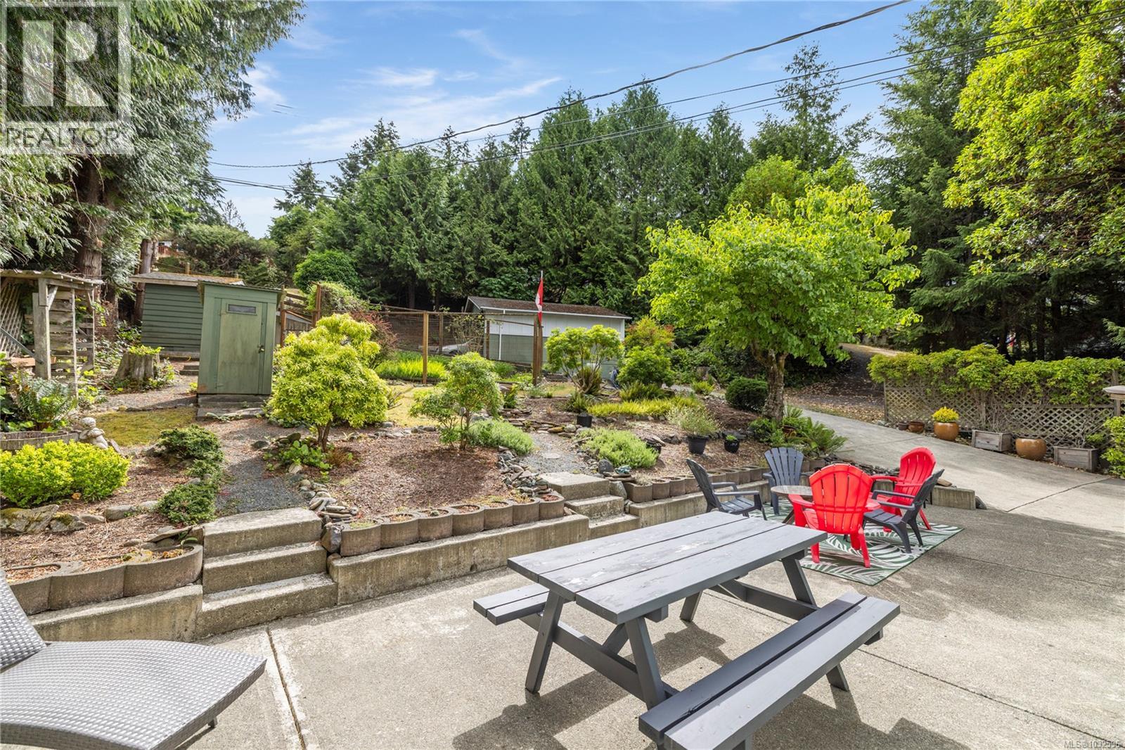 3083 Dolphin Dr - 20