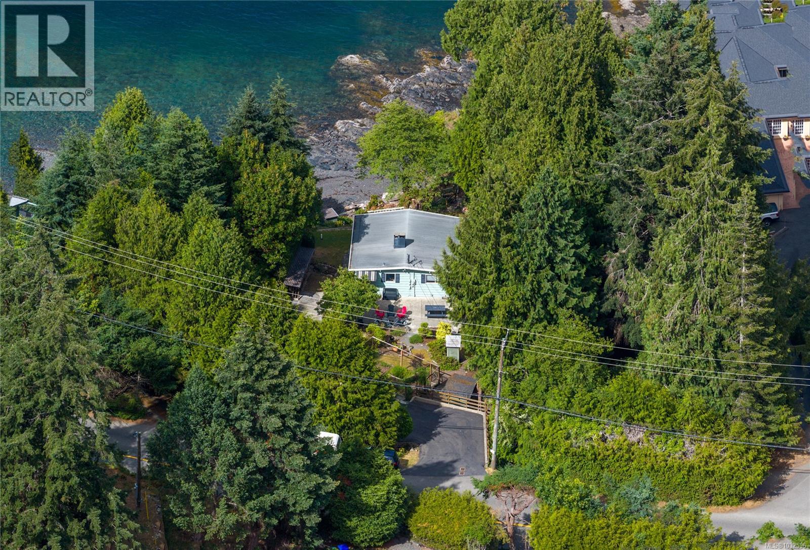 3083 Dolphin Dr - 46