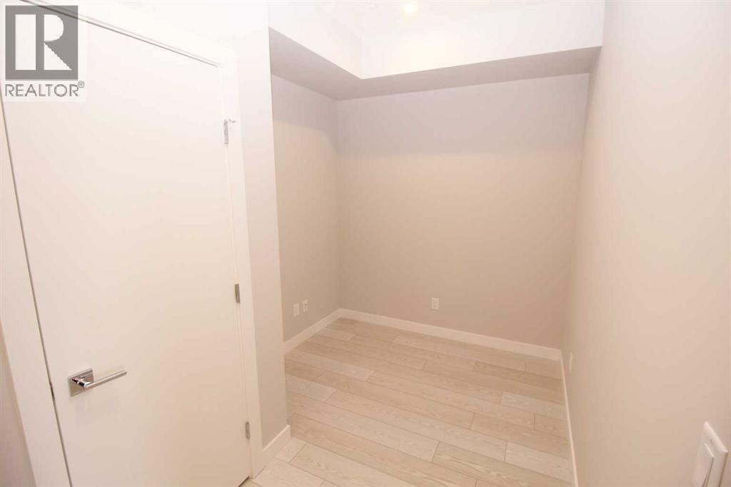 #214 8370 Broadcast Avenue SW - 13