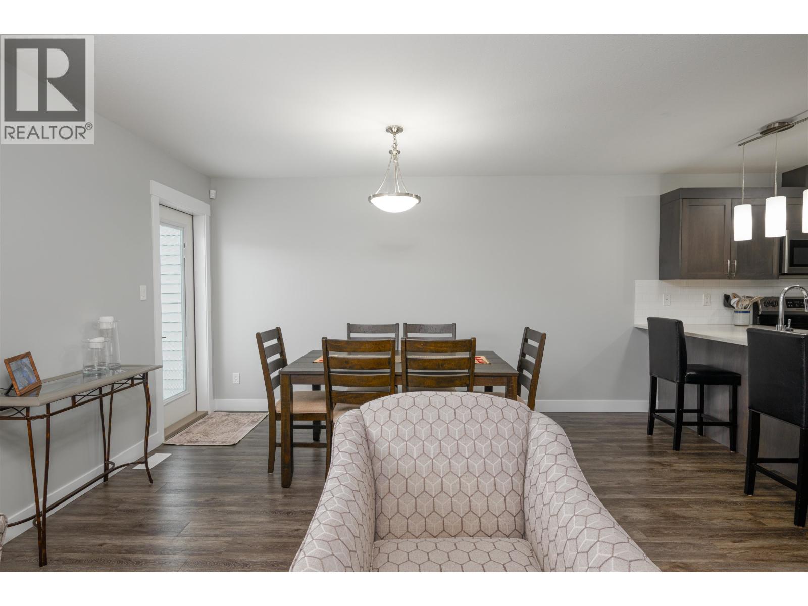 Photo 11 of 40 — 303 6798 WESTGATE AVENUE · Prince George, BC
