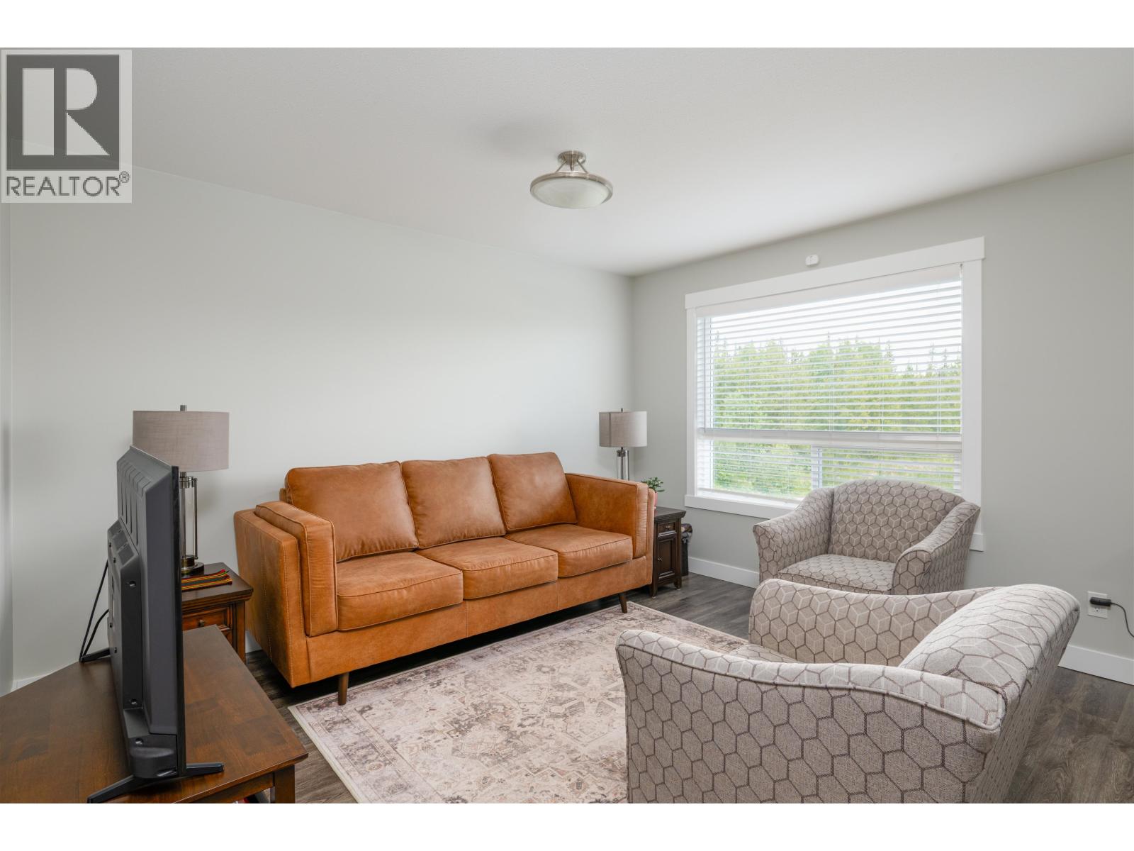 Photo 14 of 40 — 303 6798 WESTGATE AVENUE · Prince George, BC