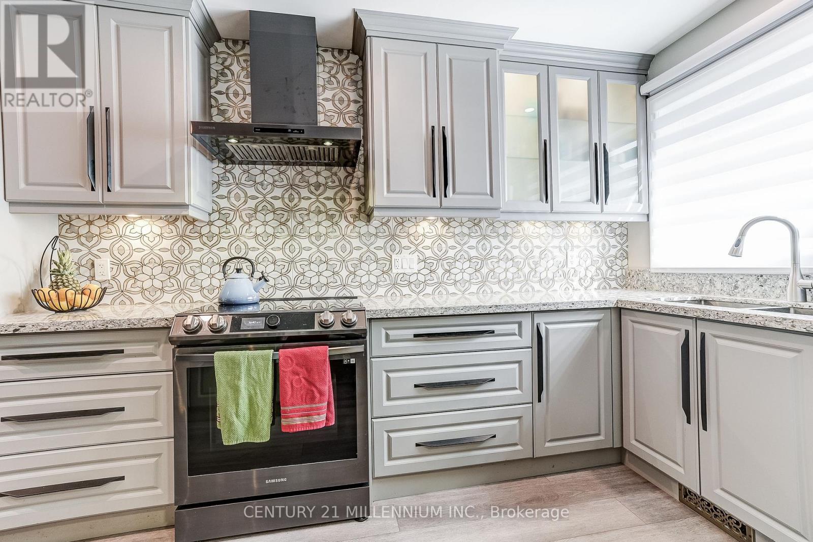 82 HORTON CRESCENT - 8