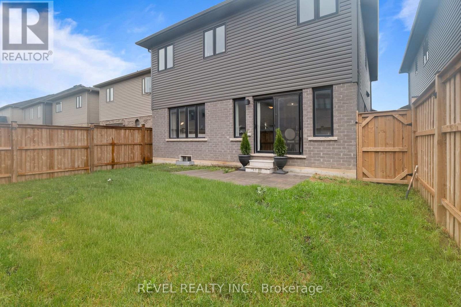 36 LADD AVENUE - 41